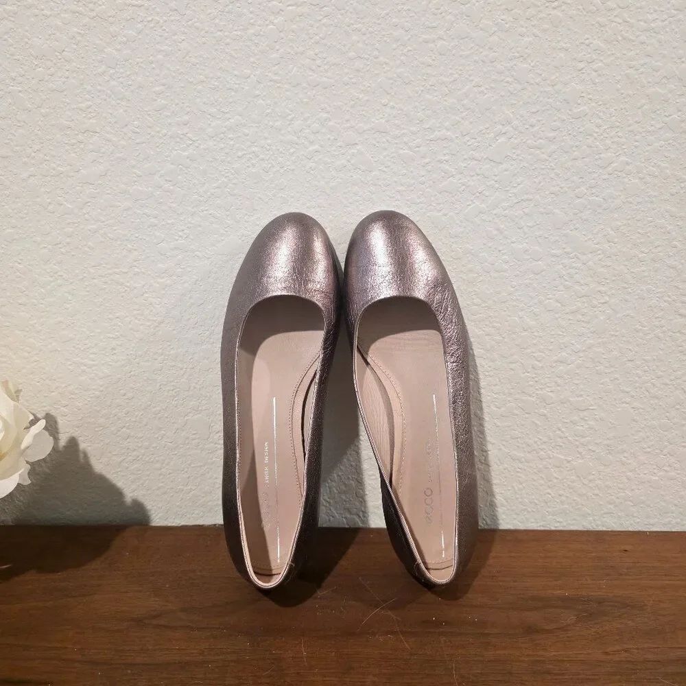 Ecco Anine Ballerina Flats Sz 7